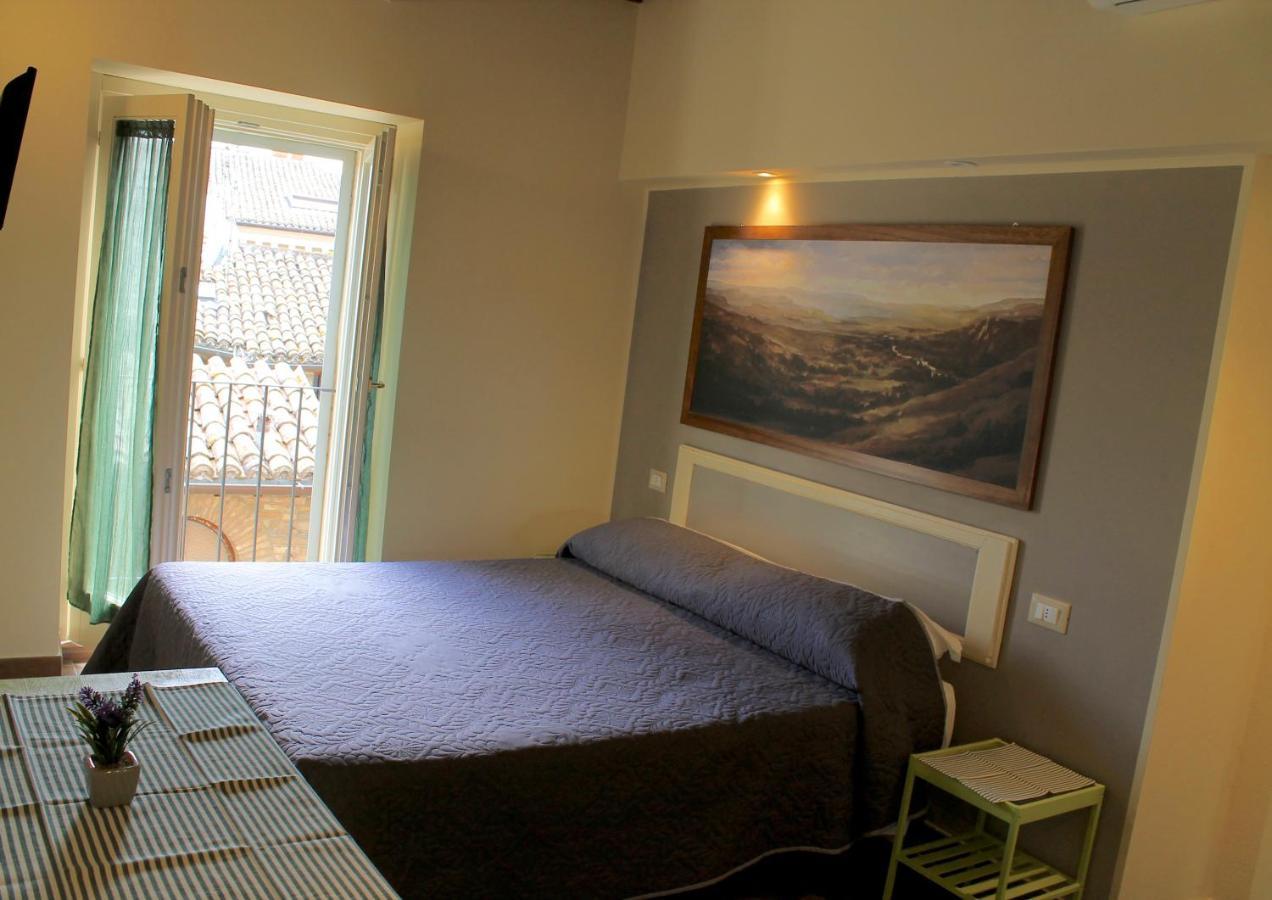 Alter Ego B&B Assisi Buitenkant foto